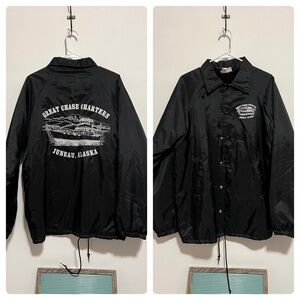 Vintage windbreaker oversized medium Great Chase Charters Juneau, Alaska